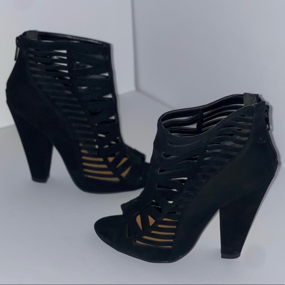 Size 7 black suede high heels